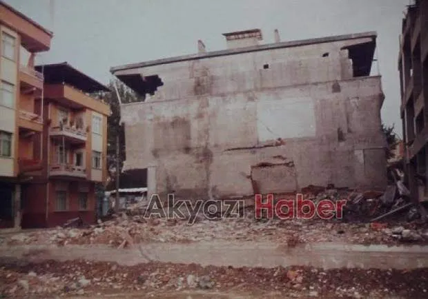 17 Ağustos 1999 Depremi