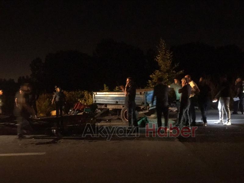 Akyazı'da feci kaza: 1'i ağır 2 yaralı