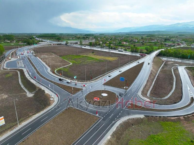 Sakarya'da memlekete hizmetle geçen 4 buçuk yıl: Tarihi rekorlar kırdık