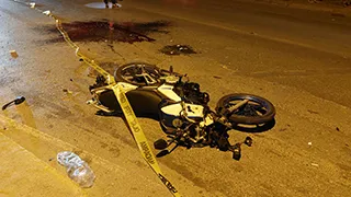 10 gün önce motosikletlinin öldüğü noktada yeni kaza; Durumu kritik