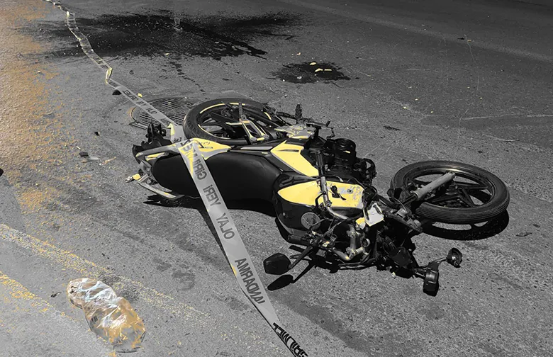 10 gün önce motosikletlinin öldüğü noktada yeni kaza; Durumu kritik