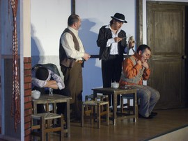 FEM DERSHANESİ TİYATRO GECESİ DÜZENLEDİ