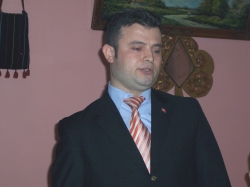 ÖZÜRLÜ DERNEKLERİ  AKYAZI'DA BİRARAYA GELDİ