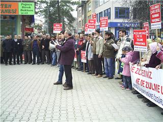 53NCÜ BAŞÖRTÜSÜ EYLEMİ GERÇEKLEŞTİRİLDİ