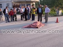 BATAKKÖY YOLUNDA KAZA 1 YARALI 1 ÖLÜ 