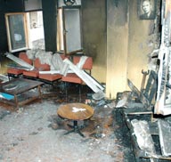 EĞİTİM-SEN BİNASI KUNDAKLANDI