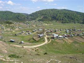YAYLA EVLERİNE HIRSIZ GİRDİ