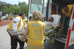 SALYANGOZ YÜKLÜ KAMYON KAZA YAPTI