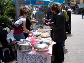 ÖĞRENCİLER YARARINA KERMES
