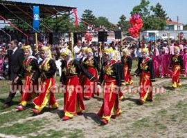 19 MAYIS COŞKUYLA KUTLANDI 