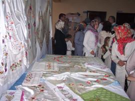 KÜÇÜCEK HEM YILSONU SERGİSİ YAPTI