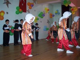 ÖZEL GÜLİSTAN ÇOCUK EVİ VEDA GECESİ