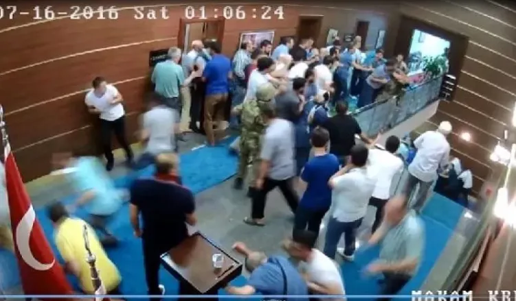 15 Temmuz hain darbe girişiminde saat saat Sakarya'da yaşananlar