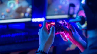 15 yaş altına sosyal medya yasağı geldi; Dijital oyun platformlarına yeni düzenleme