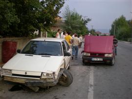 Seyfeler'de Maddi Hasarlı Kaza