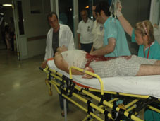 Ailesiyle Tartışınca, Kendini Yaraladı