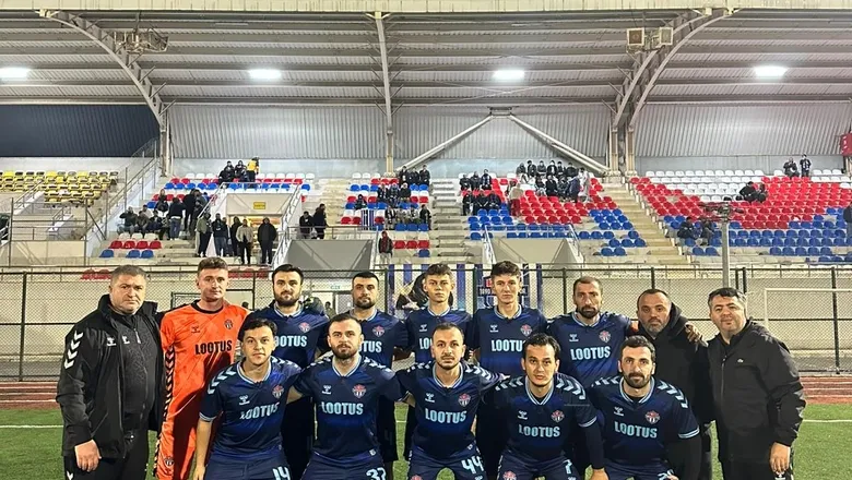 1890 Reşadiyespor mekecespor'u 5-0 mağlup etti