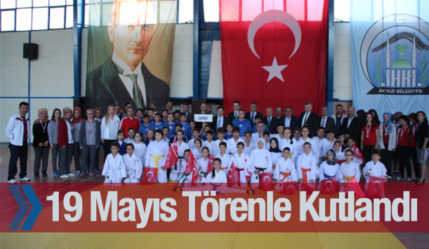 19 Mayıs Törenle Kutlandı