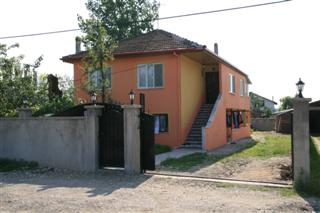 İLAN - Akyazı Merkezinde Satılık Ev