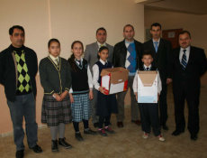 Öğrencilerden İlaç Kampanyası