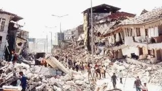 1999 Depremi'nde Akyazı'da hayatını kaybedenlerin isimleri