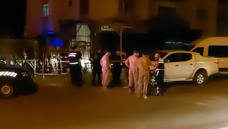 2 kişinin öldüğü çatışmanın firarisi gasp ettiği araçla kaçmış