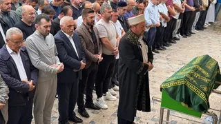 2 yaşındaki Sarp gözyaşları içinde toprağa verildi