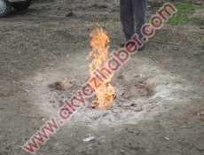 Akyazı'da Şimdi de Doğalgaz Çıktı