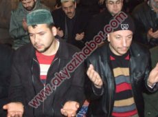 Eller Filistin İçin Duaya Açıldı