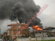 Hastane Mahesinde Ev Yangını