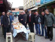 SP'li Bodur'dan Yemek