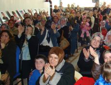 MHP'li Kadınlardan İki Program