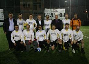 BELEDİYE KUPASI AKYAZI'NIN