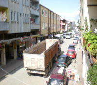 Ağır Tonajlı Arabalar Yasak Dinlemiyor