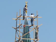 40 Metre Yüksekteki Ekmek Parası