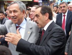 Bülent Arınç Akyazılılara Hitap Etti