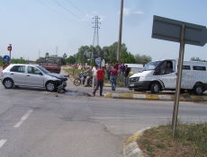 Batakköy Kavşağında Kaza