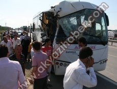 AKYAZI Minibüsü Kaza Yaptı