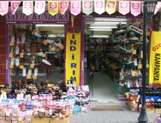 Ayakkabı'da İddialı Fiyatlar