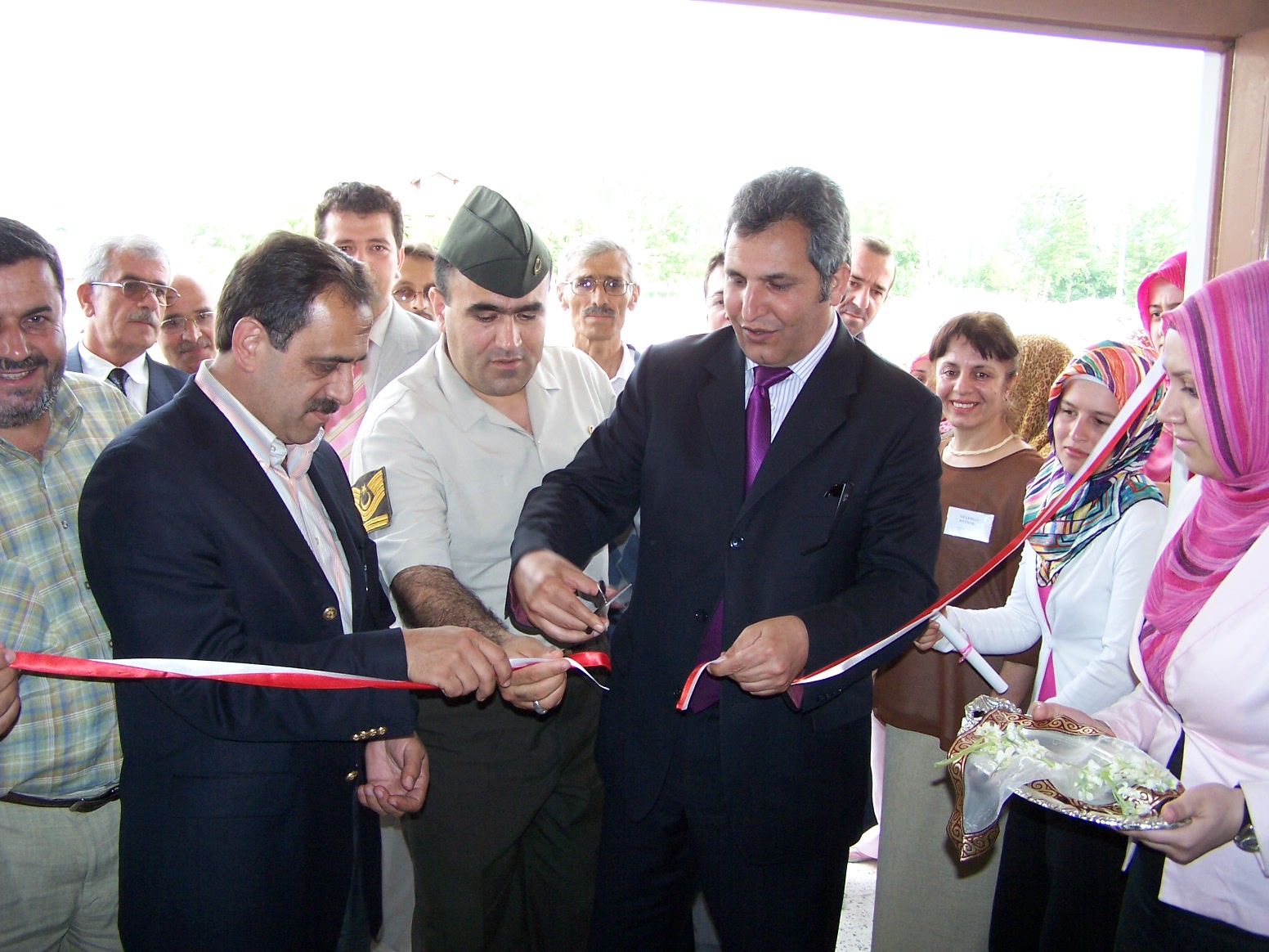 AKYAZI HEM'DE YIL SONU SERGİSİ