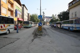 SEMPOZYUM'A 42 OTOBÜS