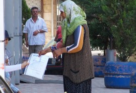 ÜÇ AYLAR GELDİ DİLENCİLER ARTTI