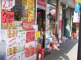 ÖZTÜRKLER MARKET FİYATLARDA İDDİALI