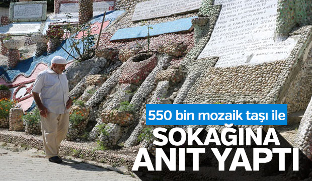 550 bin mozaik taşı ile anıt yaptı