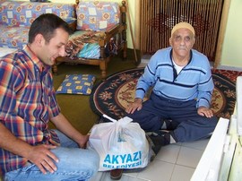 100 TON GIDA YARDIMI DAĞITILIYOR