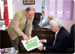 PAMUKOVA'YA HAVA ALANI