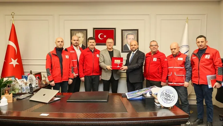 Adapazarı'nda Kıyafet Bağış Kutuları Projesi ülke genelinde zirvede