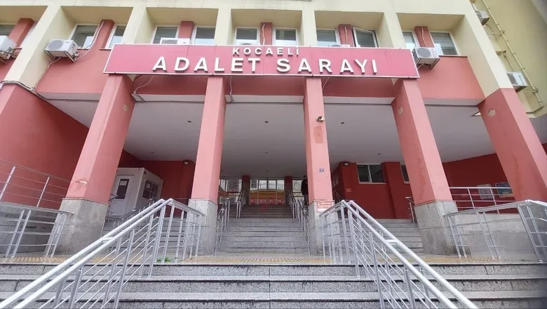 Adliyedeki emanet bürosundan ziynet ve döviz çalındı