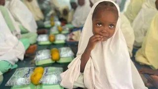 Afrika Platformu ile  Afrika’da Yemek Dağıtımı, Su Kuyusu Açılışları ve İnsani Yardımlar devam ediyor