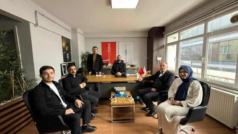 AK Parti Akyazı Teşkilatı’ndan Akyazı Haber’e 10 Ocak Ziyareti